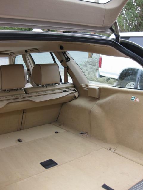 E320-Interior-06