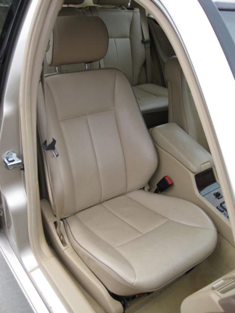 E320-Interior-18