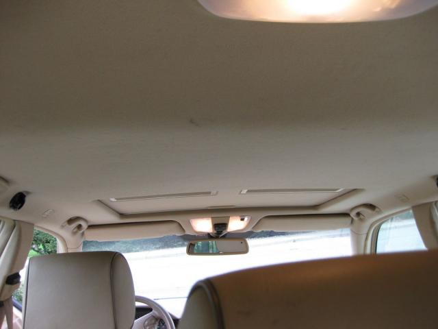 E320-Interior-27